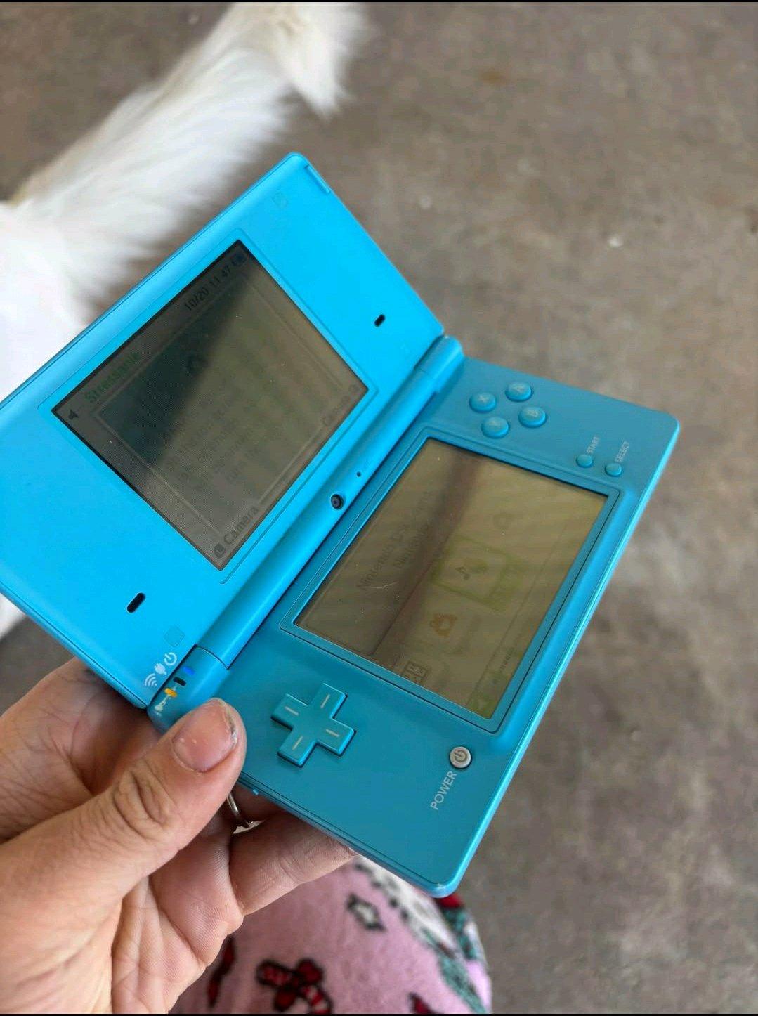 Nintendo DS - Adamsville, Alabama - FleaMarketBay