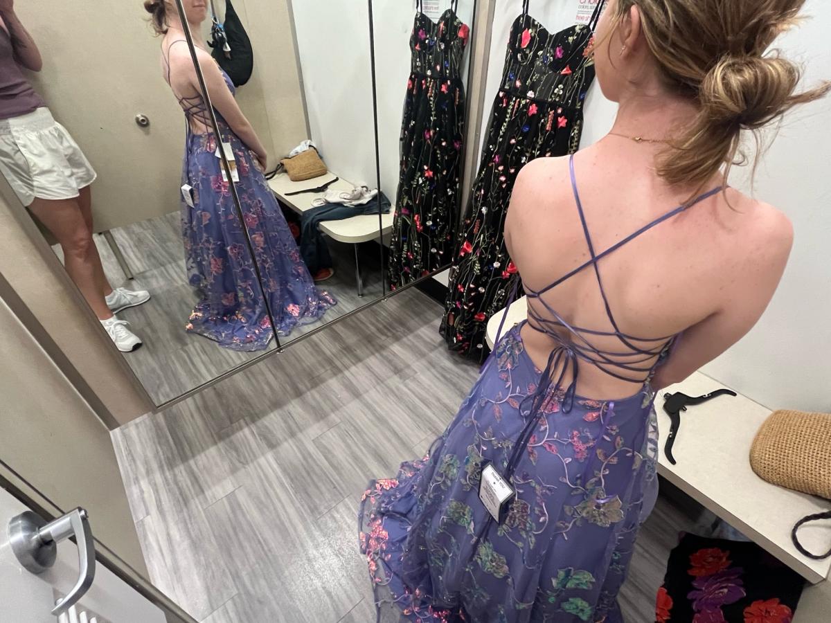 prom dress - Taylors, South Carolina - FleaMarketBay