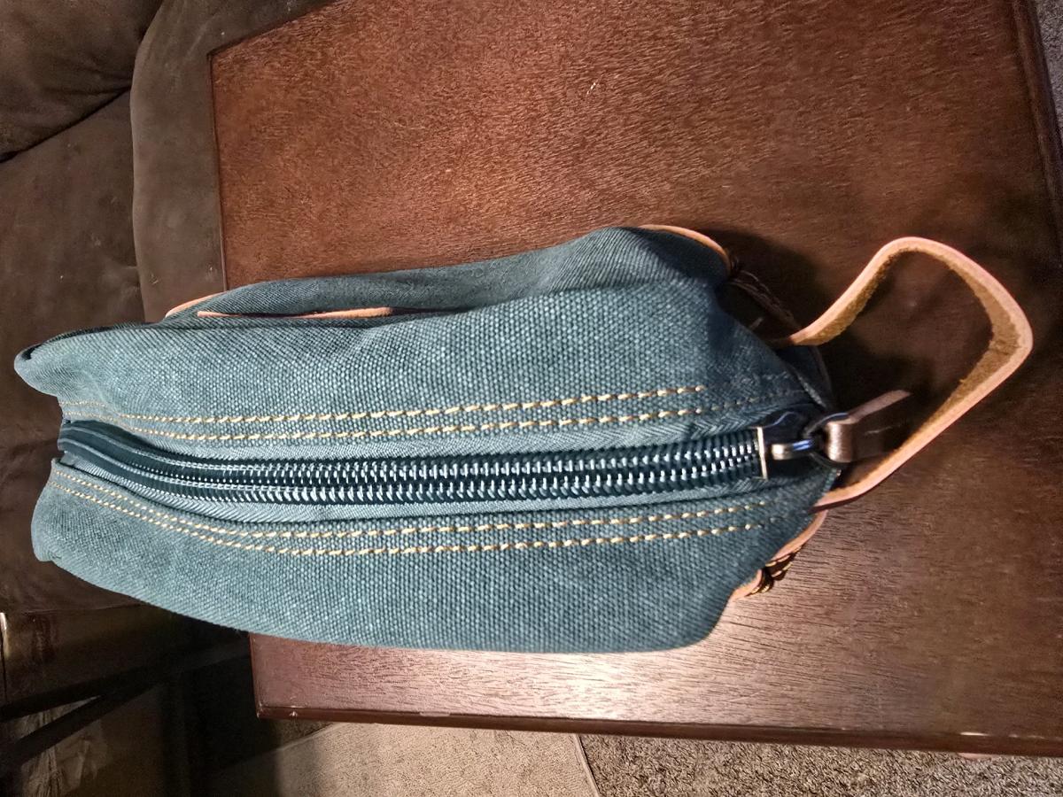 20 Bundle Emissary Canvas Toiletry Bag  LED Flashlight  TRex - Sulphur, Oklahoma - FleaMarketBay