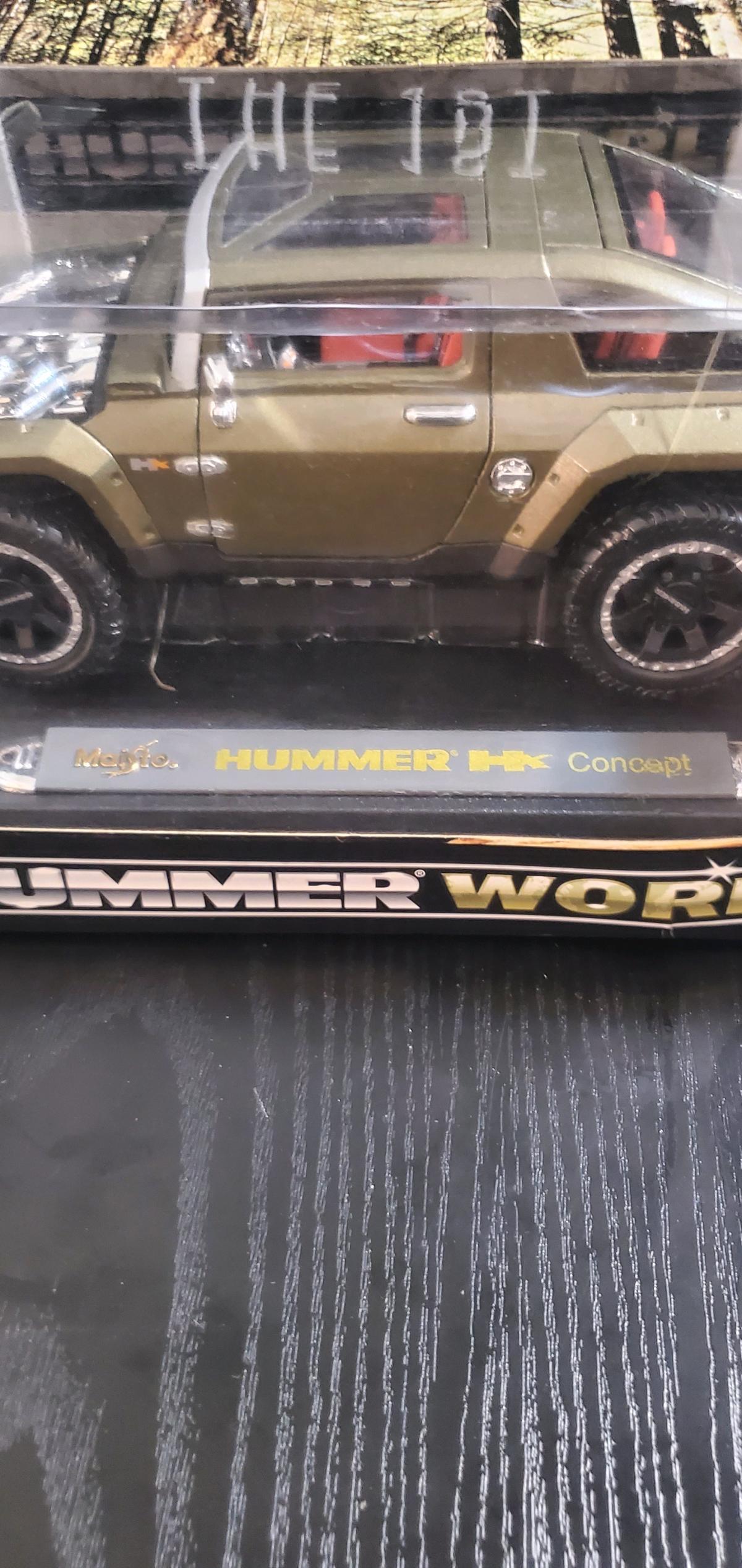 Maisto Hummer HX Concept - Ozone Park, New York - FleaMarketBay