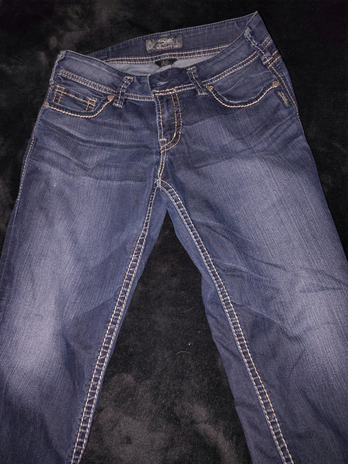 silver Suki capris - Clinton, Indiana - FleaMarketBay