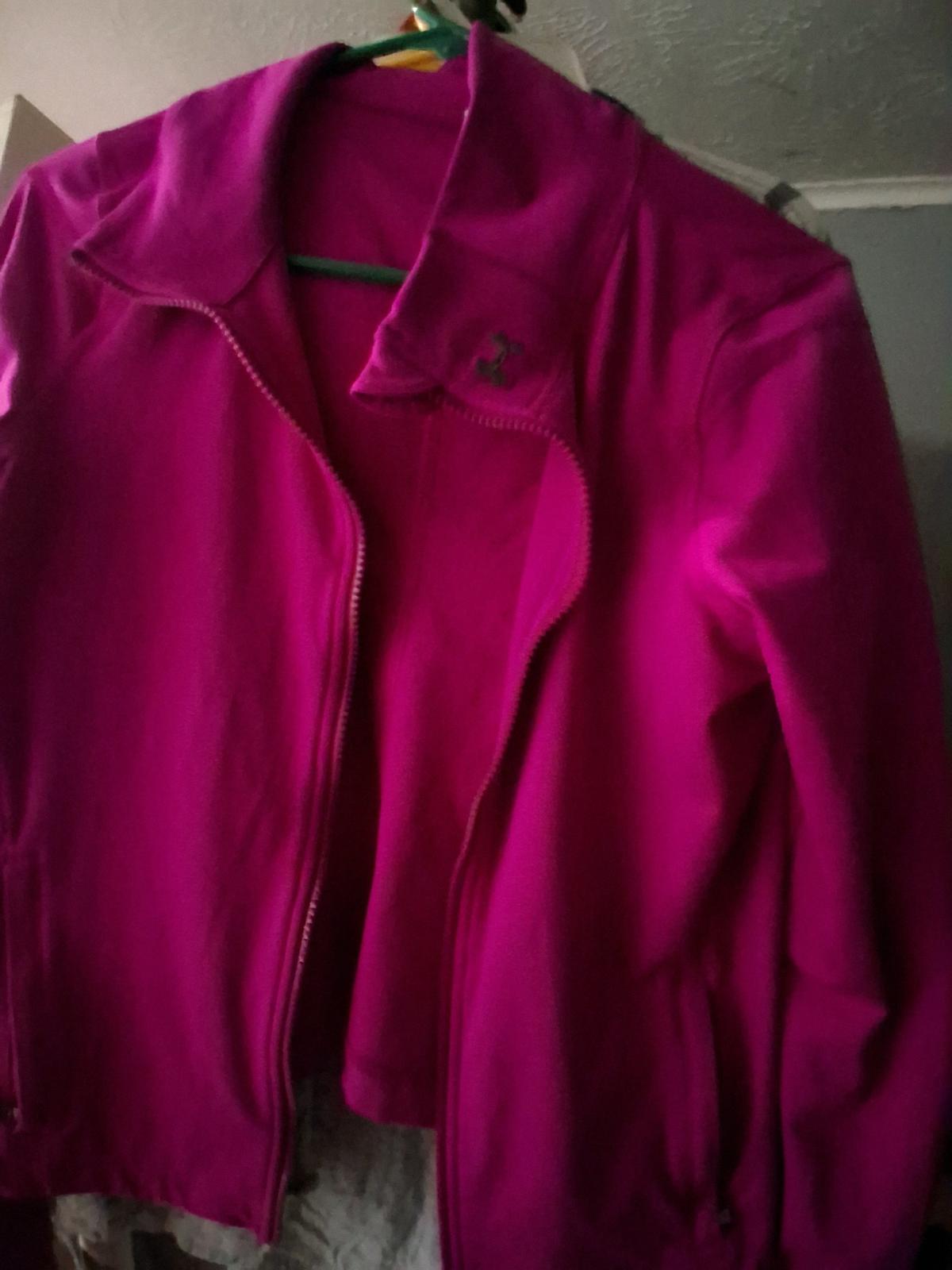 Under Armour Large Jacket worn a couple times by my daughter - Acworth, Georgia - FleaMarketBay