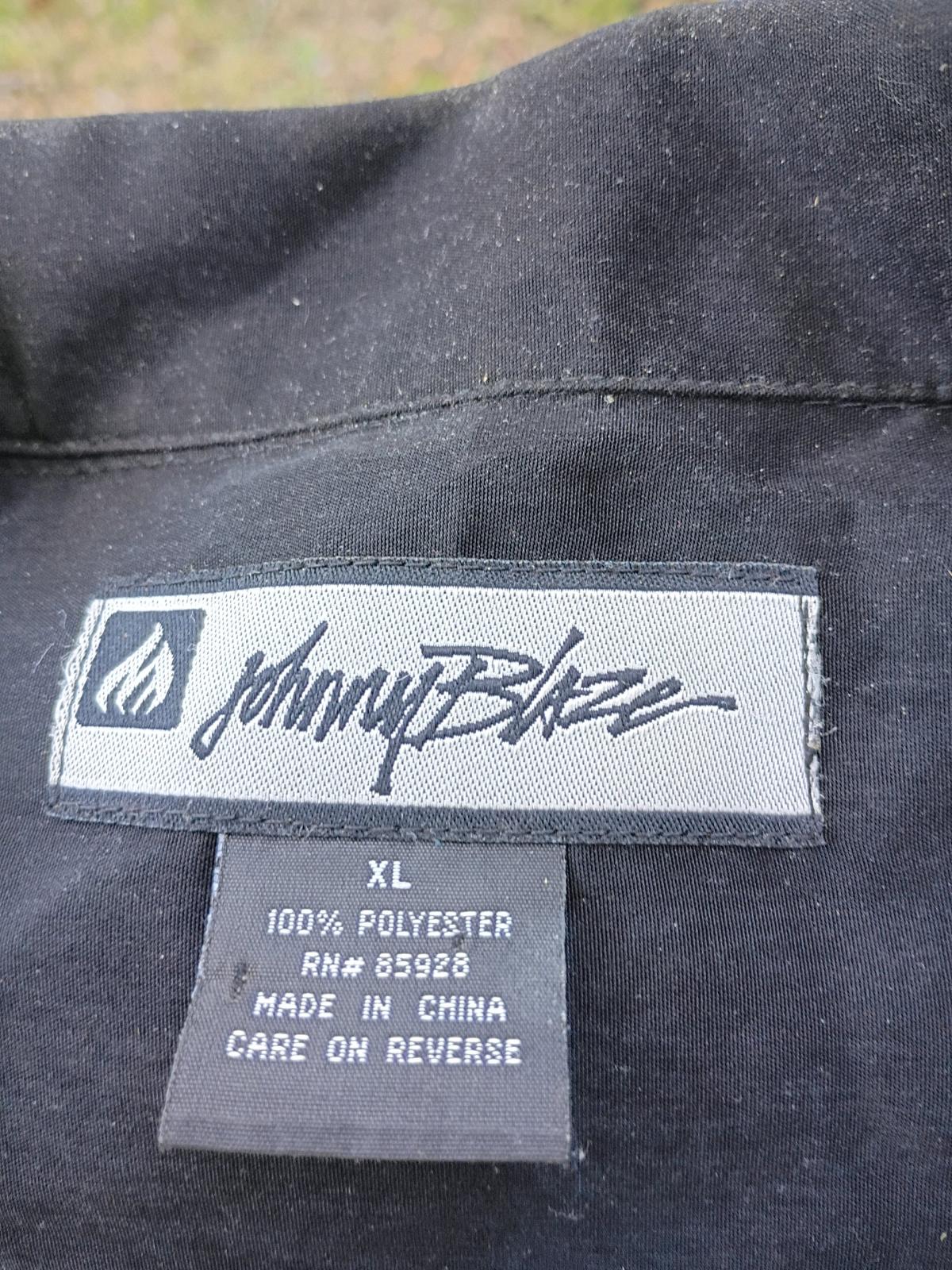 A Johnny Blaze Short Sleeve Button Down Top - Swansea, South Carolina - FleaMarketBay