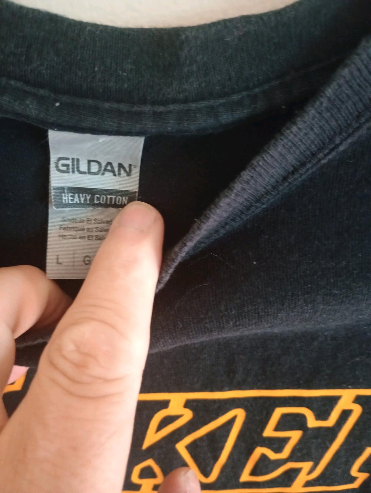 Kobe Bryant black shirt size medium - Campbellsville, Kentucky - FleaMarketBay