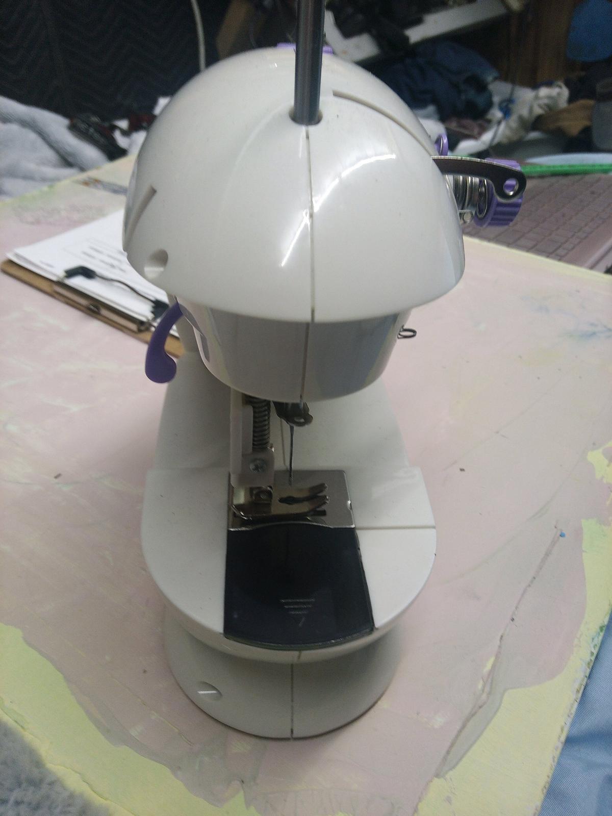 sewing machine - Vacaville, California - FleaMarketBay