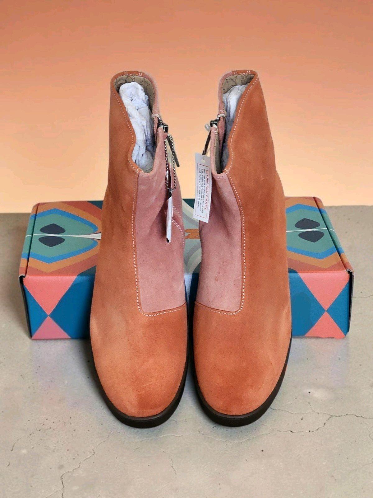 LAZO The Siren Suede Colorblock Ankle Boots NIB Orange Pink - Ventura, California - FleaMarketBay
