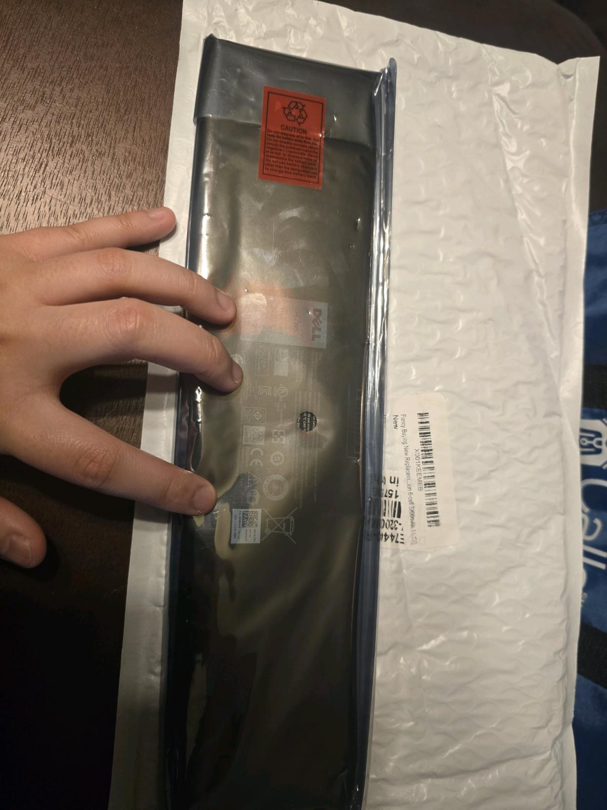 47wh dell ion 6 cell 3200 mah laptop battery - Sulphur, Oklahoma - FleaMarketBay
