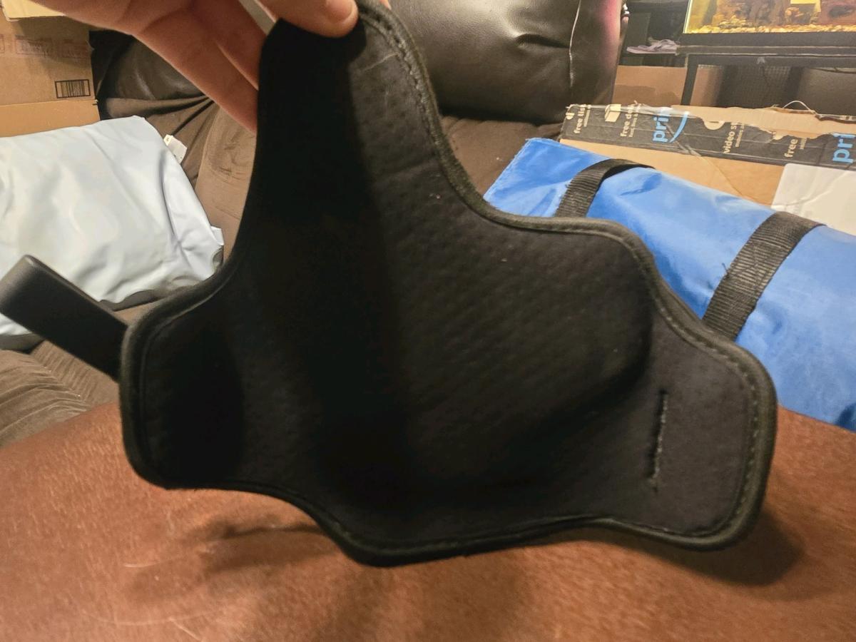 Alien Gear Cloak Tuck IWB Concealed Carry Holster Right Hand - Sulphur, Oklahoma - FleaMarketBay