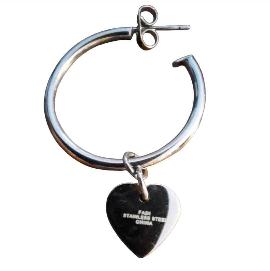 Stainless Steel Silver Hoops whearts - Corinth, Kentucky - FleaMarketBay