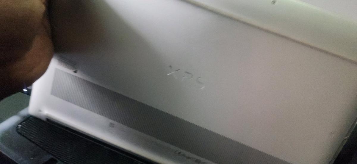 will accept trades for handhelds Dell XPS 15 9510  FHD  i7 - Chicago, Illinois - FleaMarketBay