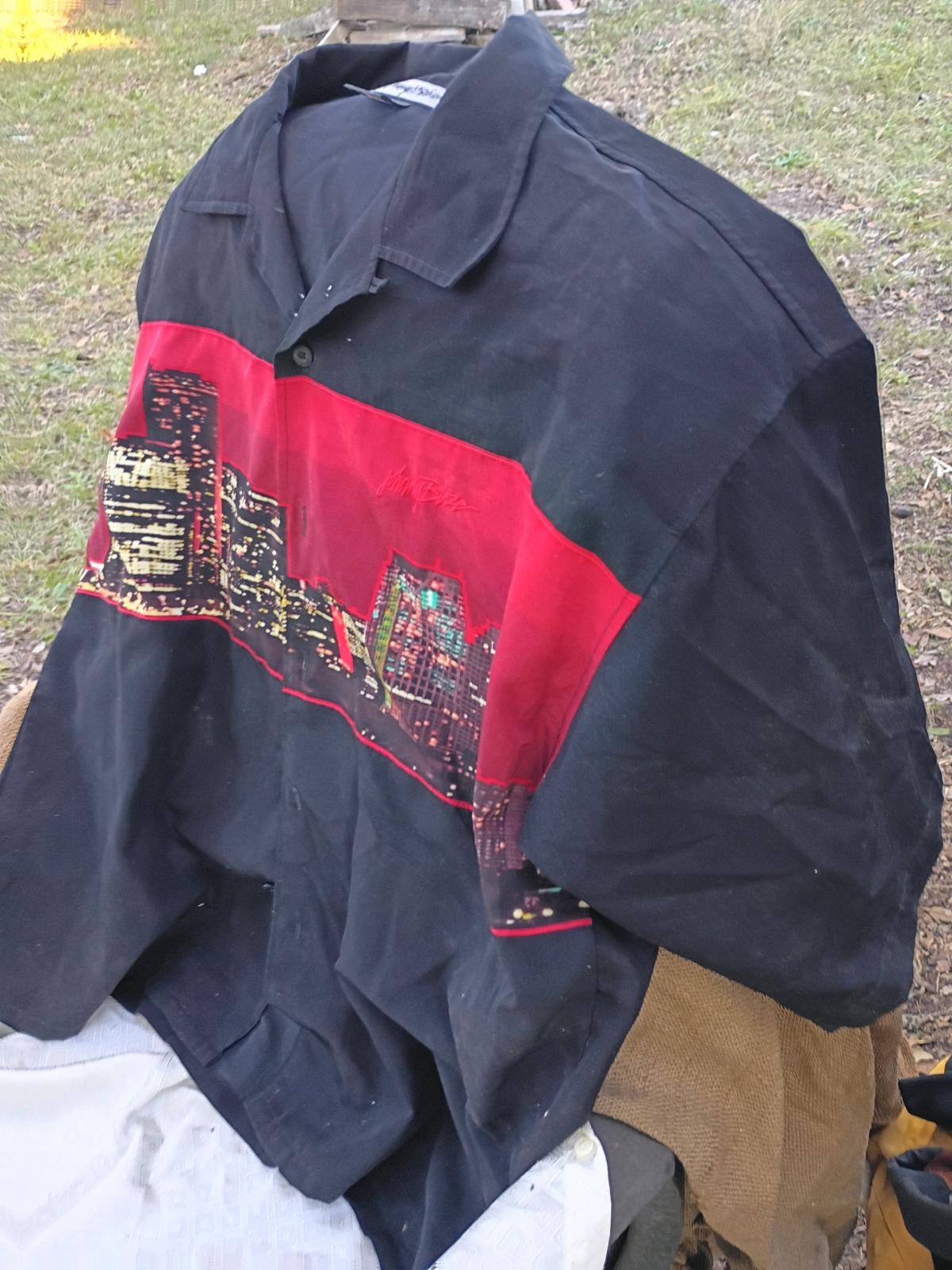 A Johnny Blaze Short Sleeve Button Down Top - Swansea, South Carolina - FleaMarketBay