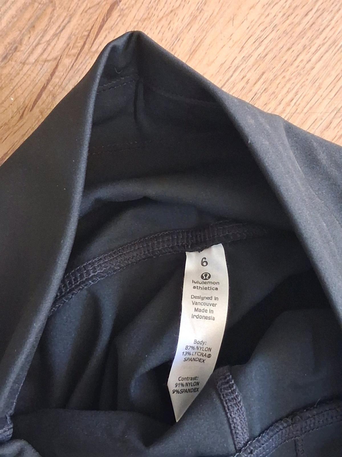 lulu lemon black leggings size 6 - Bakersfield, California - FleaMarketBay