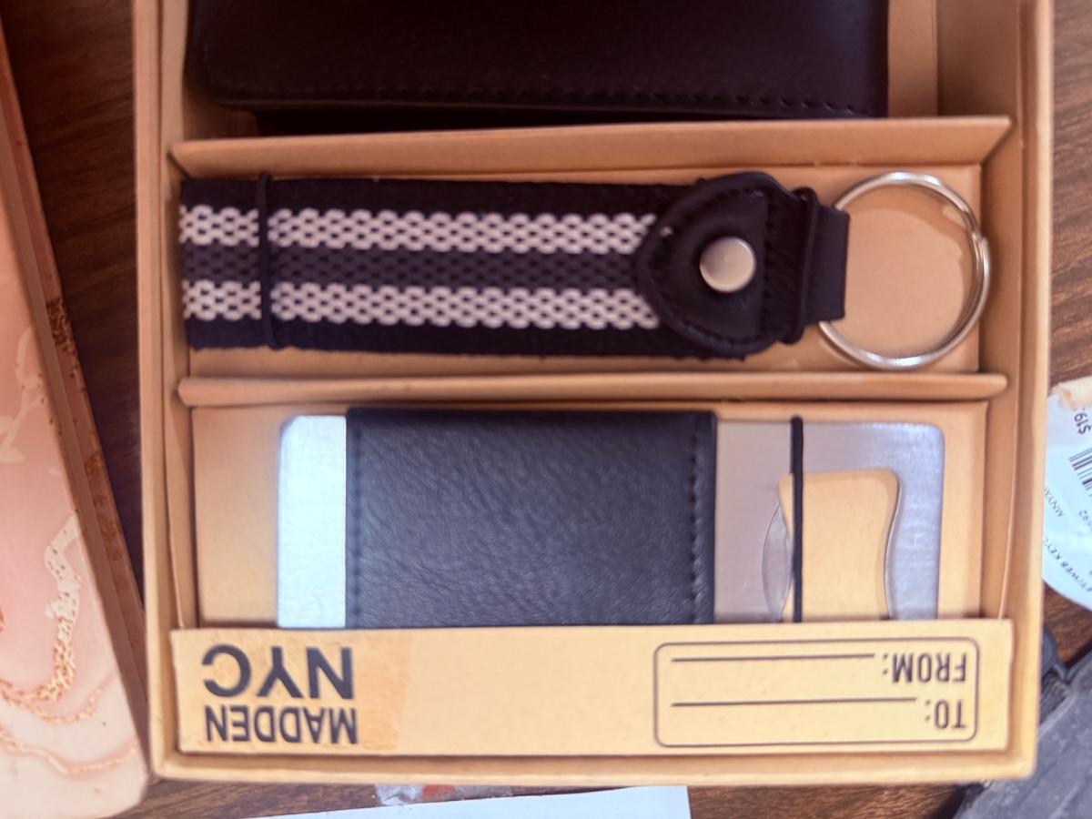 Set de Regalo para Hombre de 3 Piezas - Hatch, New Mexico - FleaMarketBay