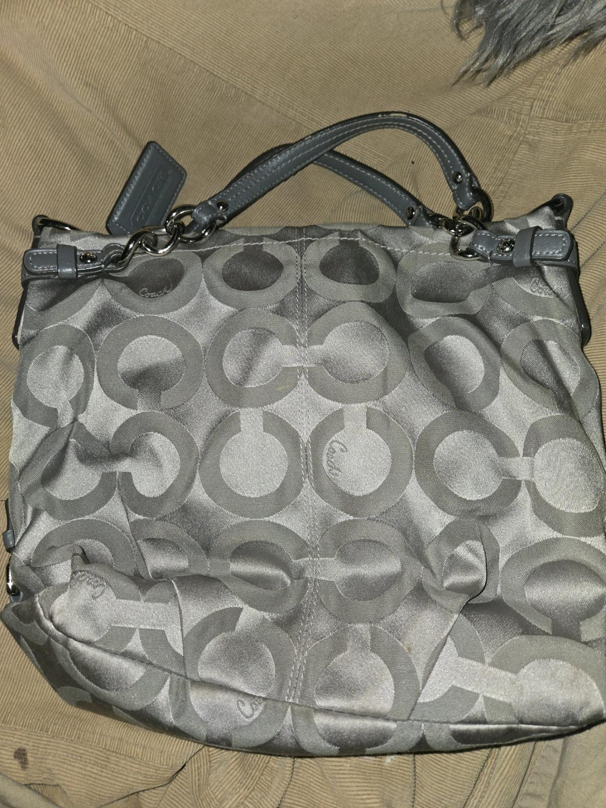 Coach Silver Gray Signature Jacquard Shoulder Bag - Linthicum Heights, Maryland - FleaMarketBay