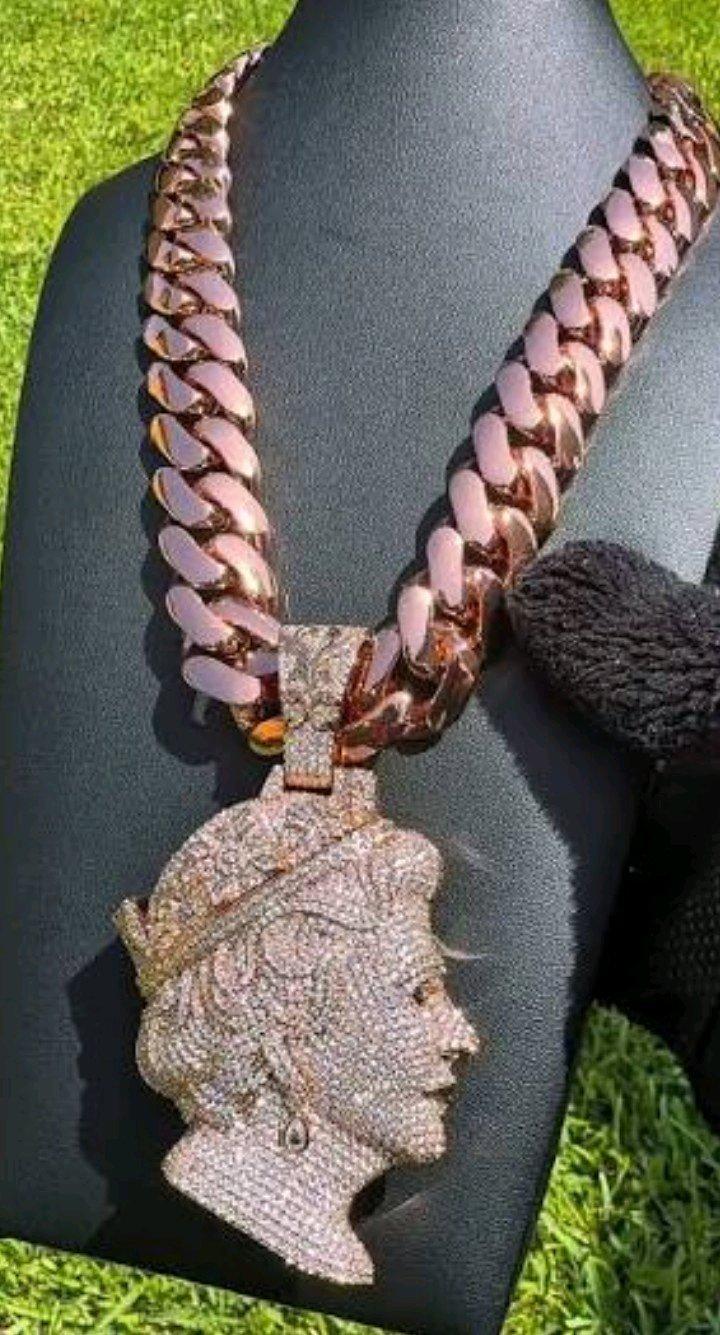 all vvs cubein chains brand new - Williamstown, Pennsylvania - FleaMarketBay