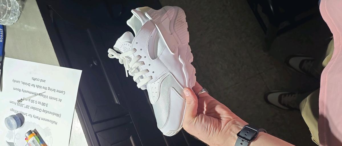 Nike  huaraches brand new in box - Richmond, Kentucky - FleaMarketBay