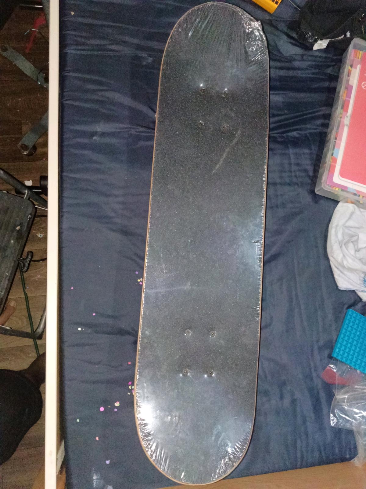 skateboard - San Antonio, Texas - FleaMarketBay