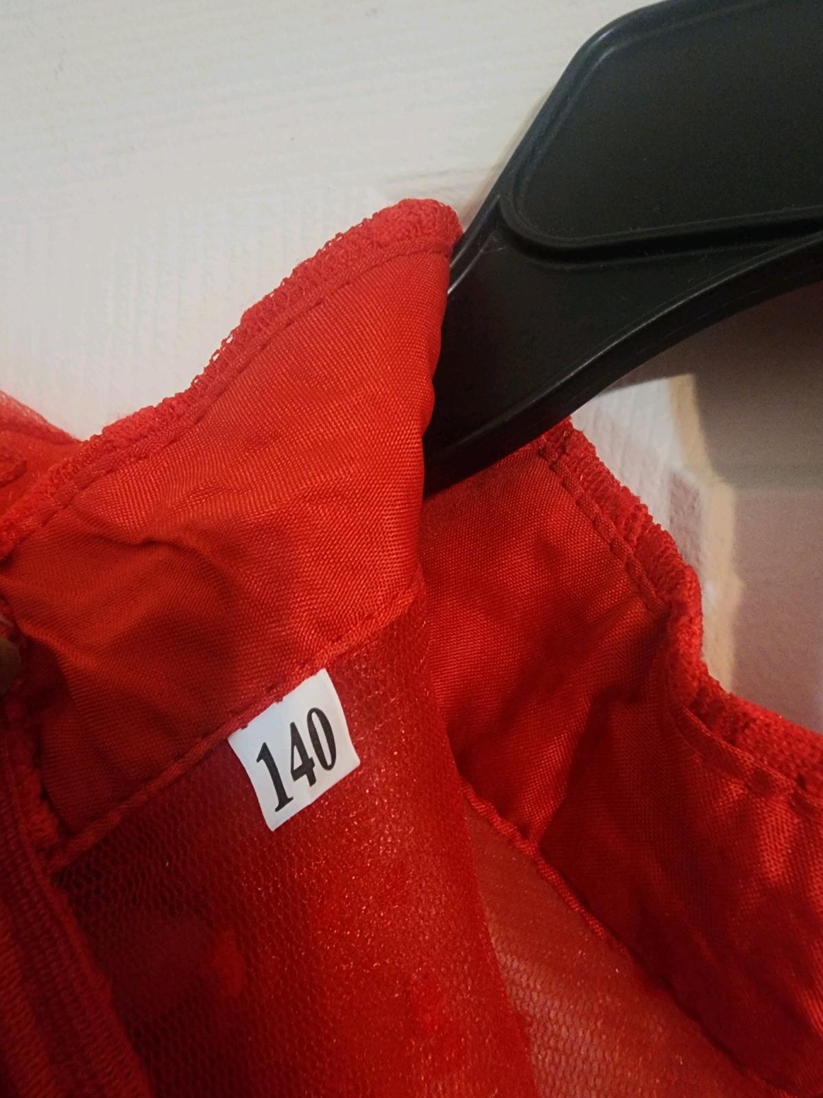 Lydia Deetzs red wedding dress from Beetlejuice Zize 140 - Ozone Park, New York - FleaMarketBay