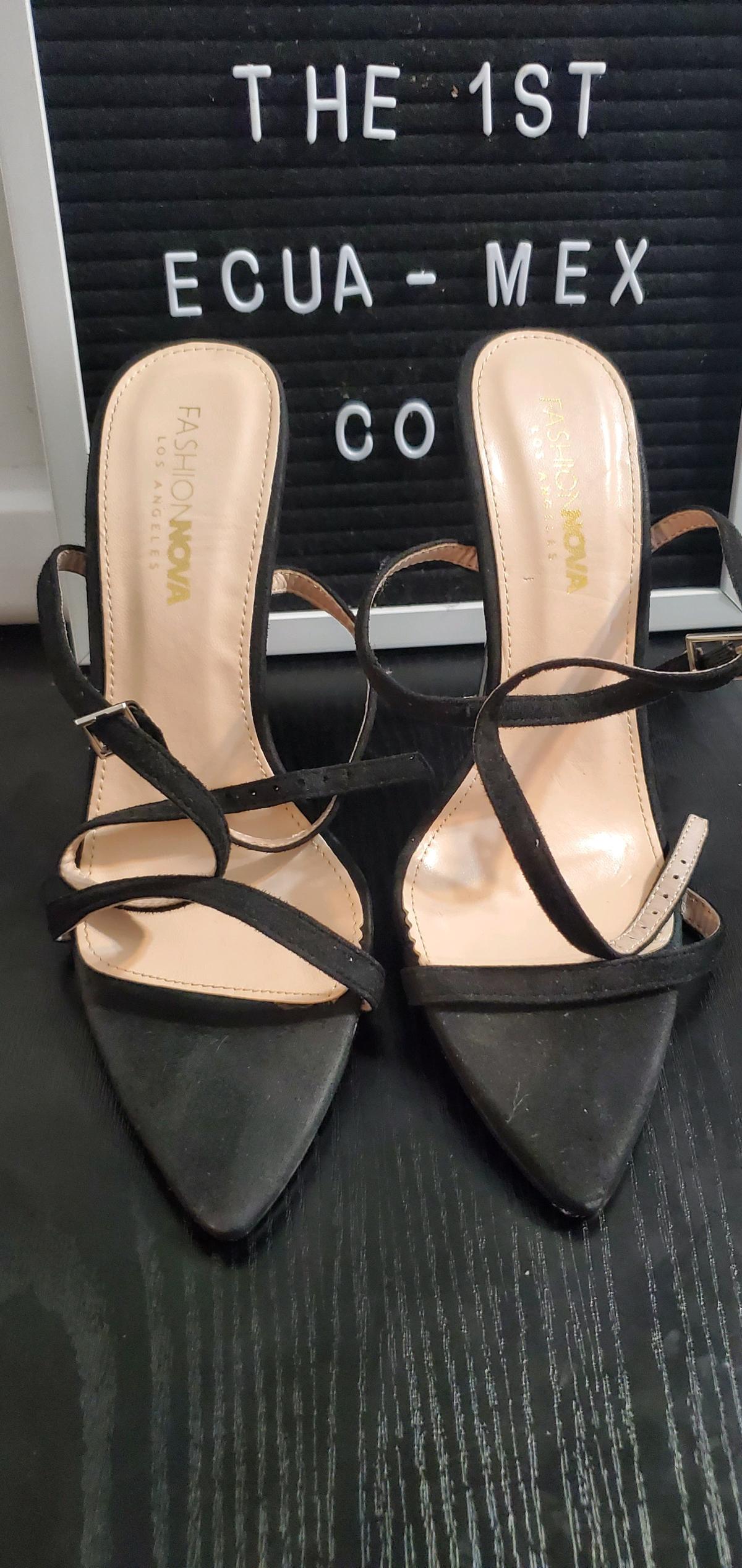 Fashion Nova Black Strappy Heels Size 7 no box - Ozone Park, New York - FleaMarketBay