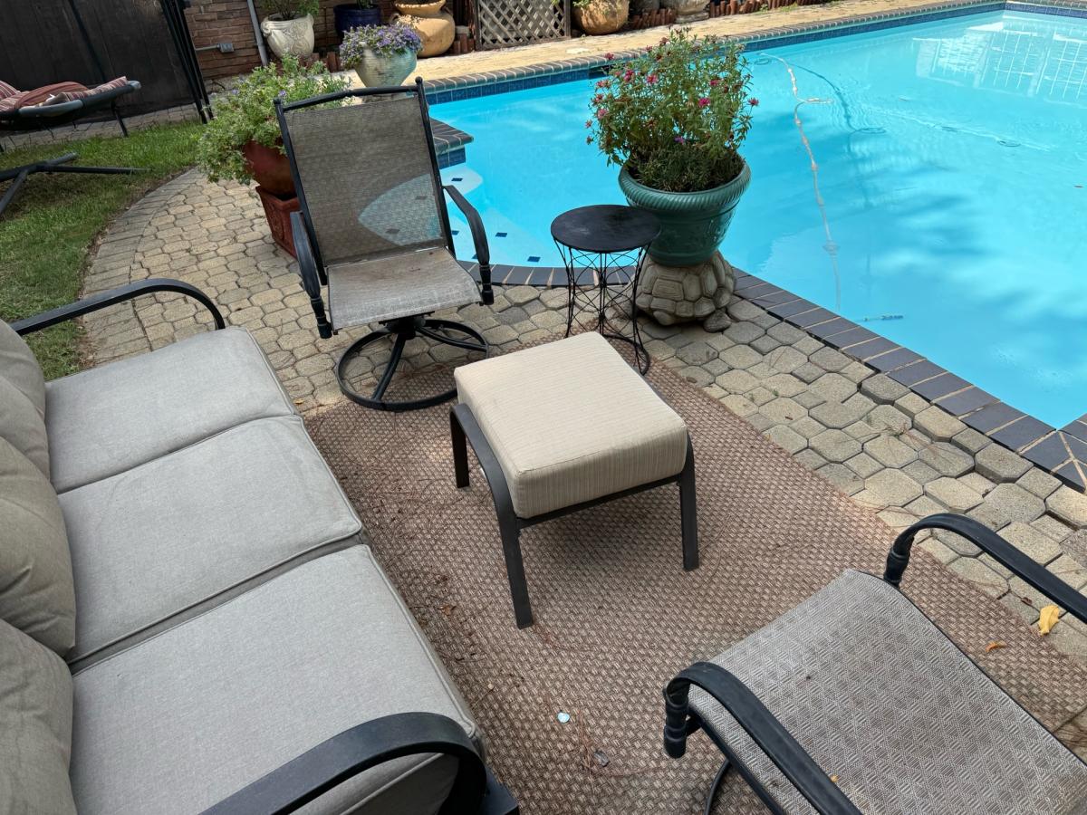 outdoor furniture set - Arlington, Texas - FleaMarketBay