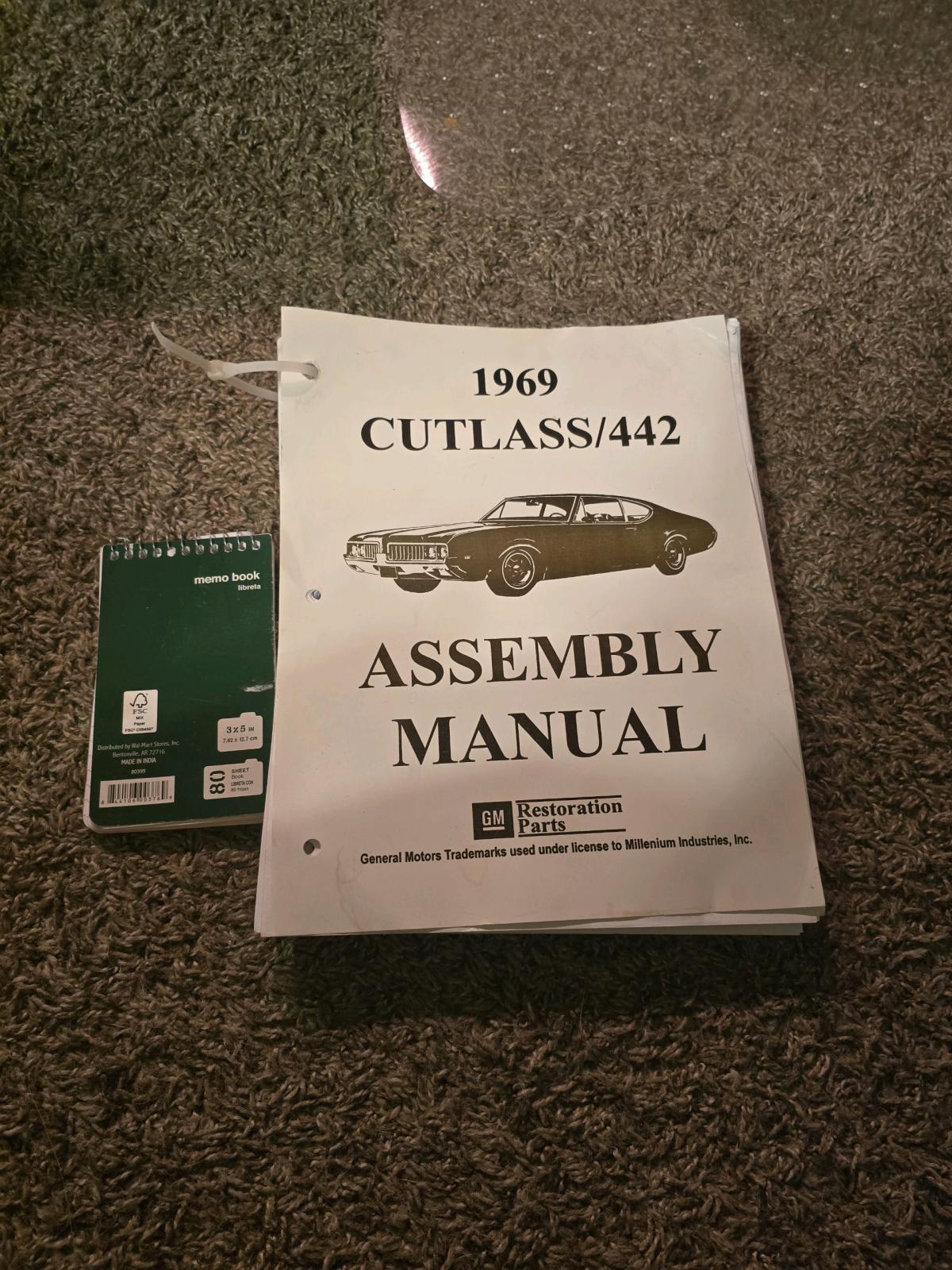 1969 Oldsmobile Cutlass  442 Assembly Manual  Free Memo Pad - Sulphur, Oklahoma - FleaMarketBay