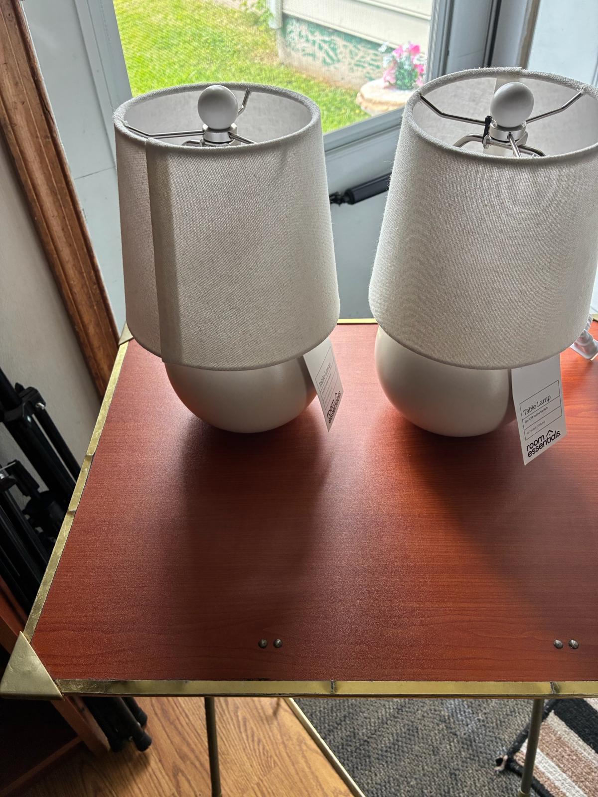 short table lamps - Alicia, Arkansas - FleaMarketBay