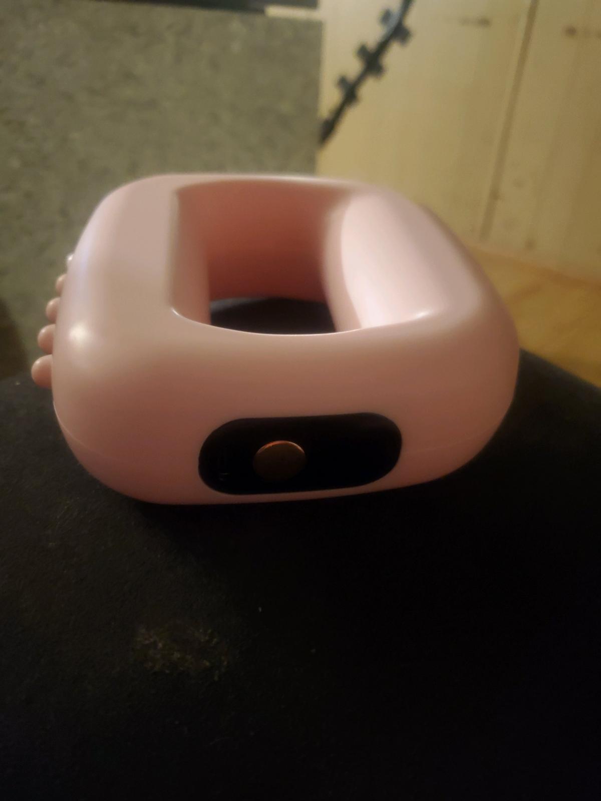 Pink fascial ring massager with strap and charger - Bradford, Pennsylvania - FleaMarketBay
