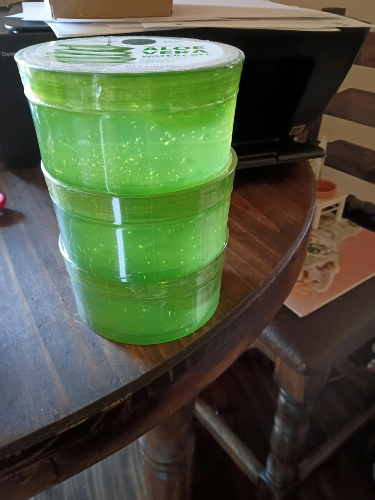 aloe vera watery gel - Booneville, Arkansas - FleaMarketBay