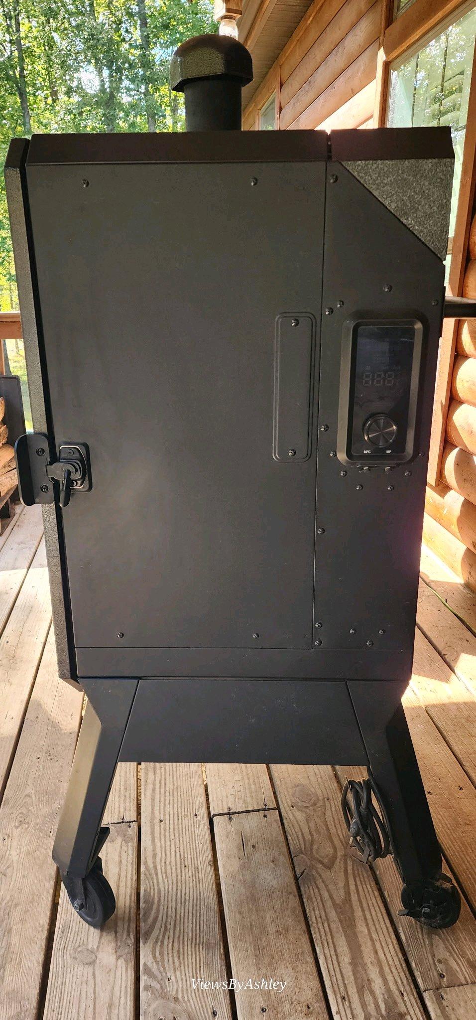 PitBoss Pro Series smoker - Jefferson City, Tennessee - FleaMarketBay