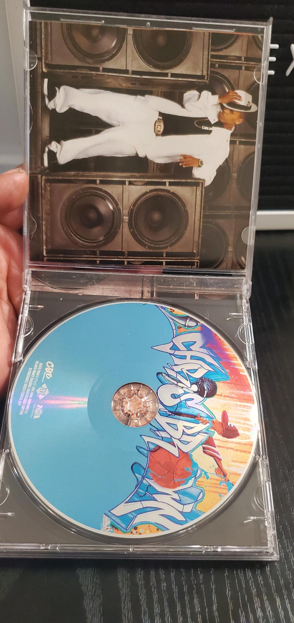 Chris Brown SelfTitled Debut Album CD - Ozone Park, New York - FleaMarketBay