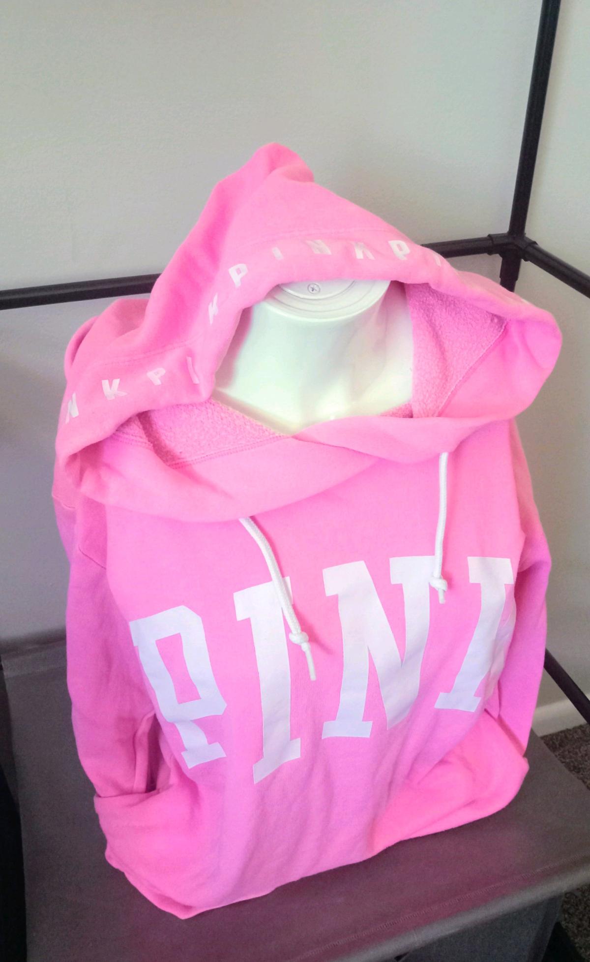 Victorias Secret PINK Campus Hoodie Surfer Hot Pink XS - Clarendon Hills, Illinois - FleaMarketBay