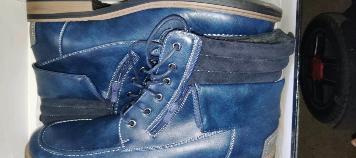 Mens Blue Tod Welsh Shoes - Sanford, Florida - FleaMarketBay