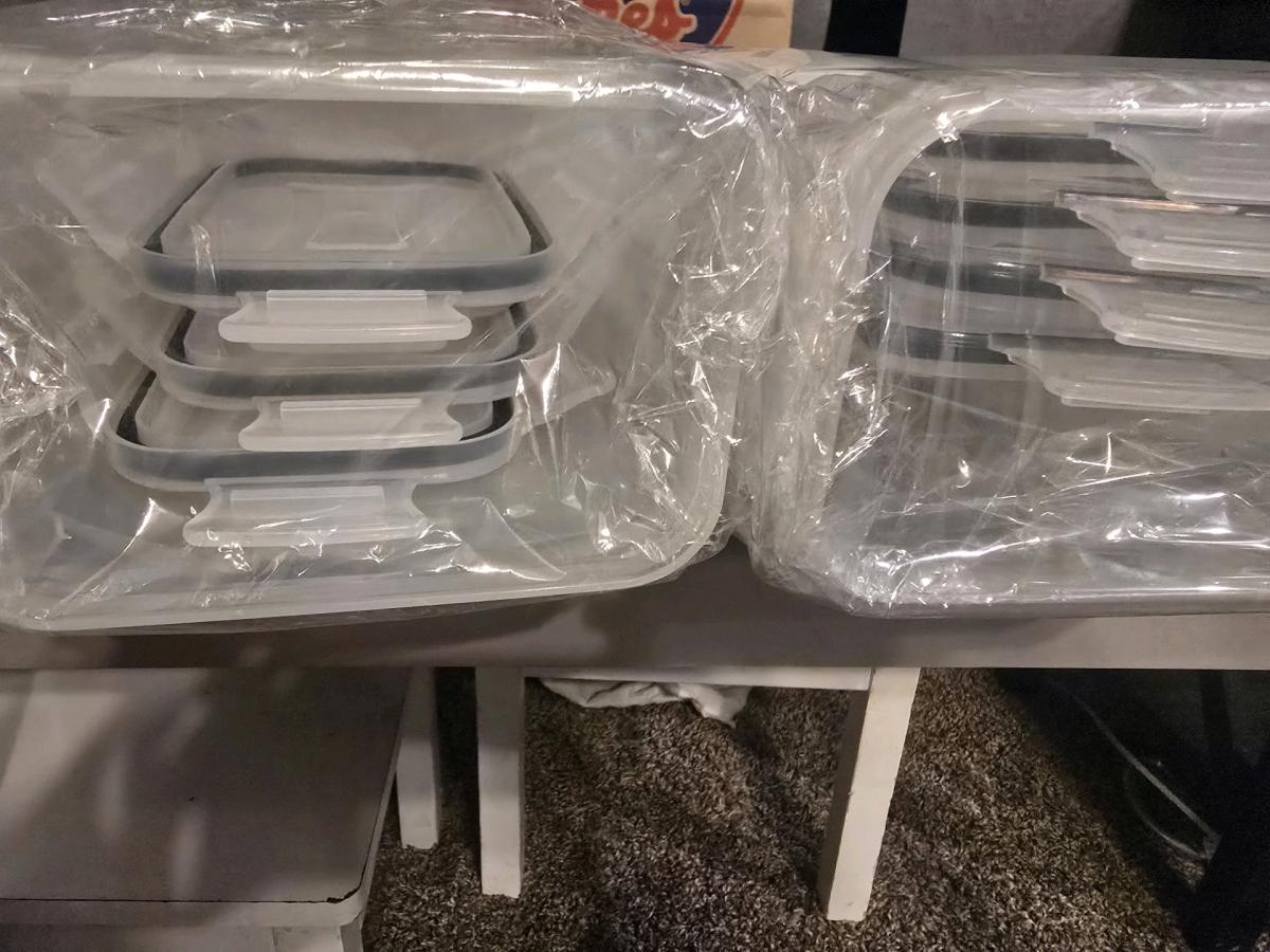 Huge Lot of Food Storage Containers with Lids Brand New  Unu - Sulphur, Oklahoma - FleaMarketBay