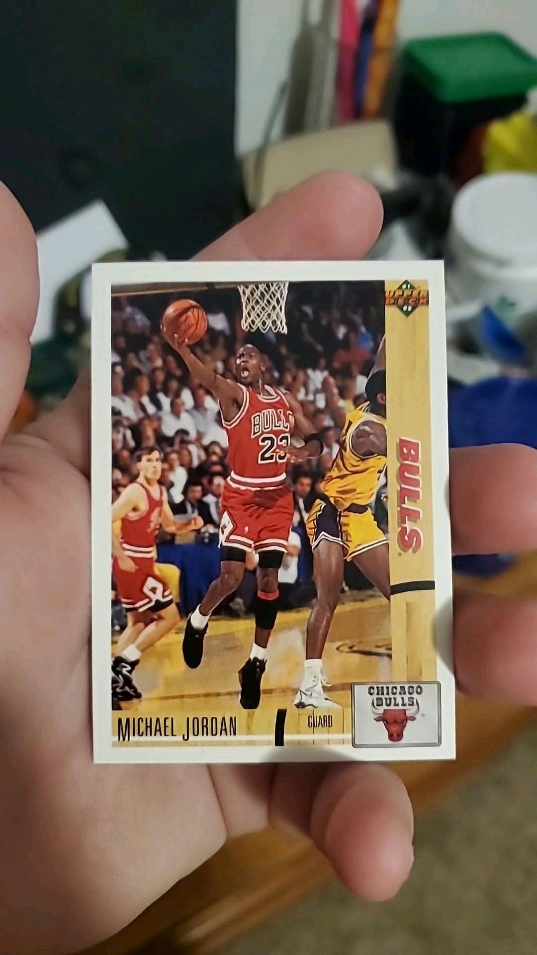 sports cards and pokemon and memorabilia - Luverne, Minnesota - FleaMarketBay