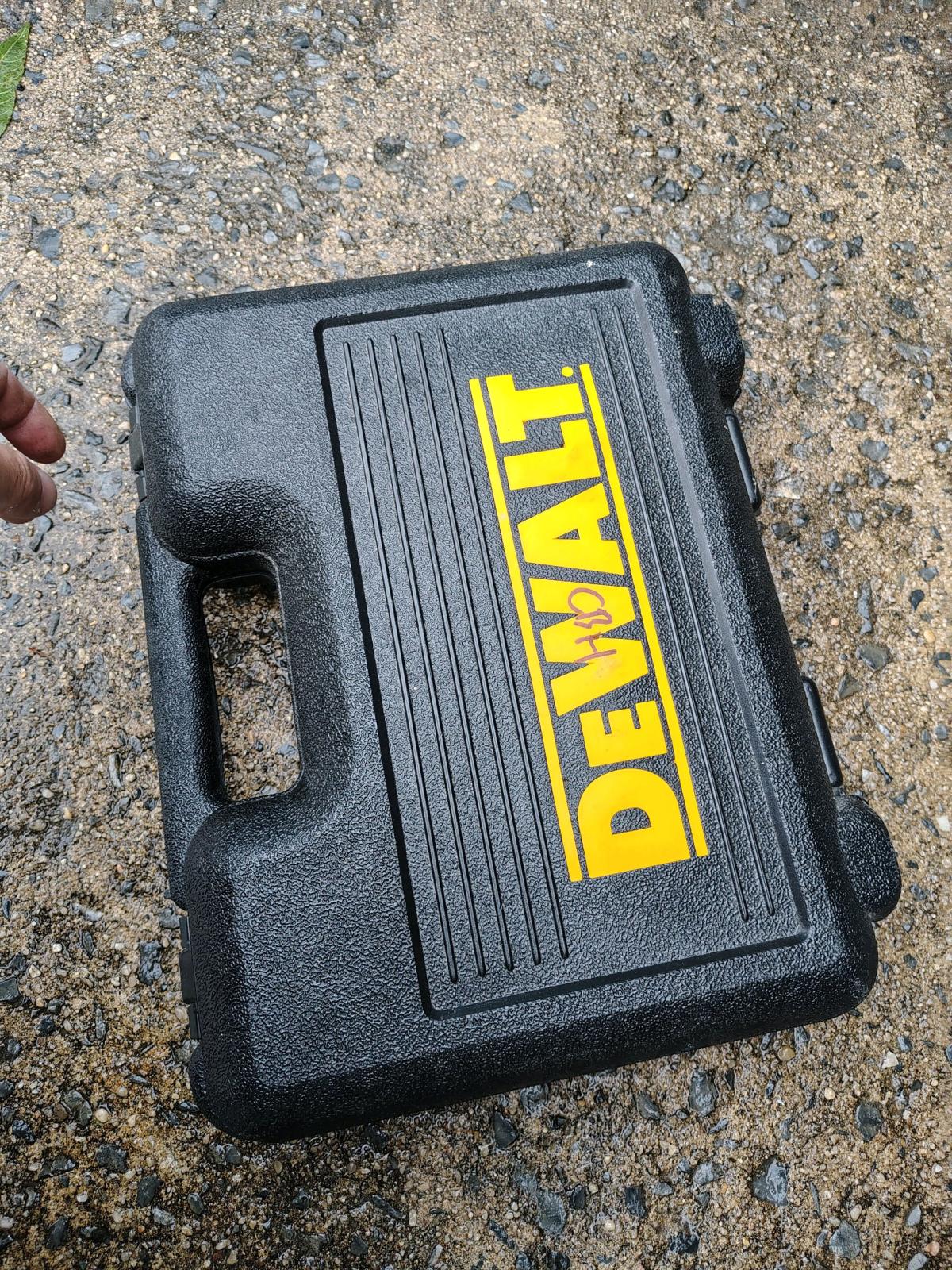 dewalt drill in case jigsaw multito - Franklinville, New Jersey - FleaMarketBay