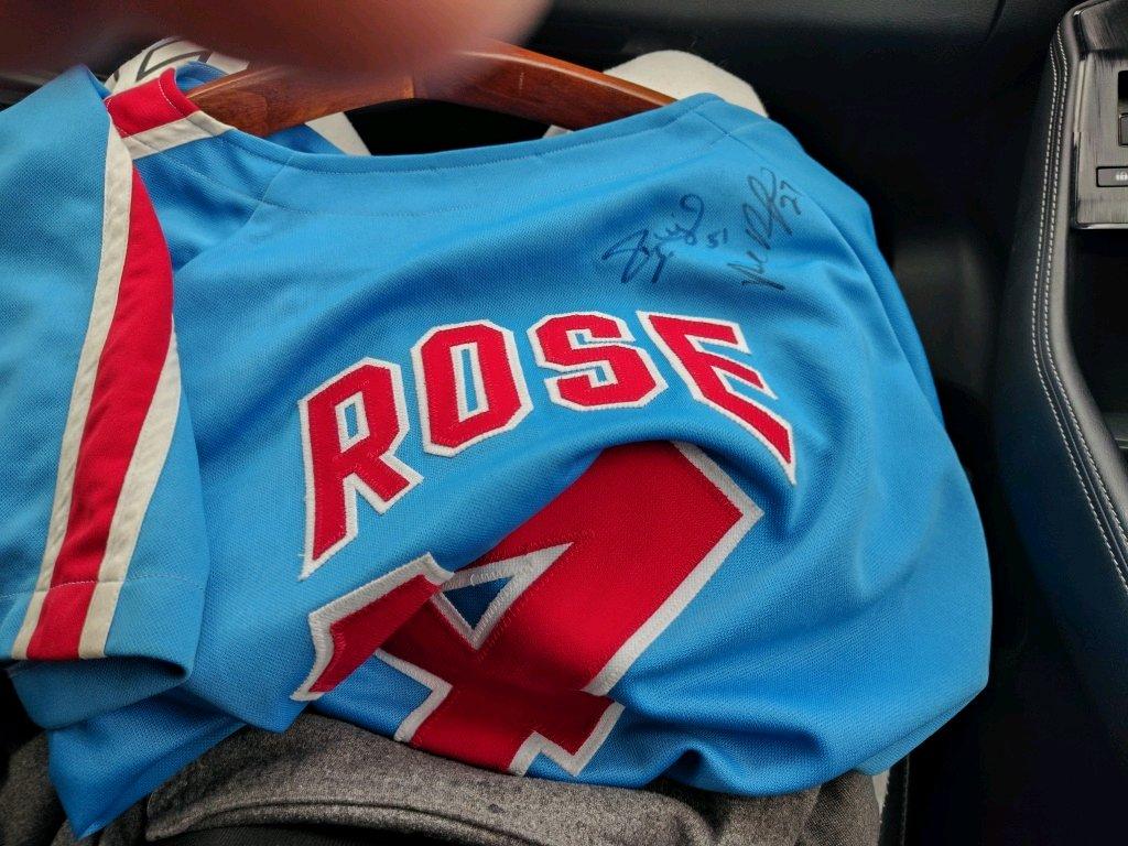 Pete Rose game war in Jersey with three signatures - Franklinville, New Jersey - FleaMarketBay