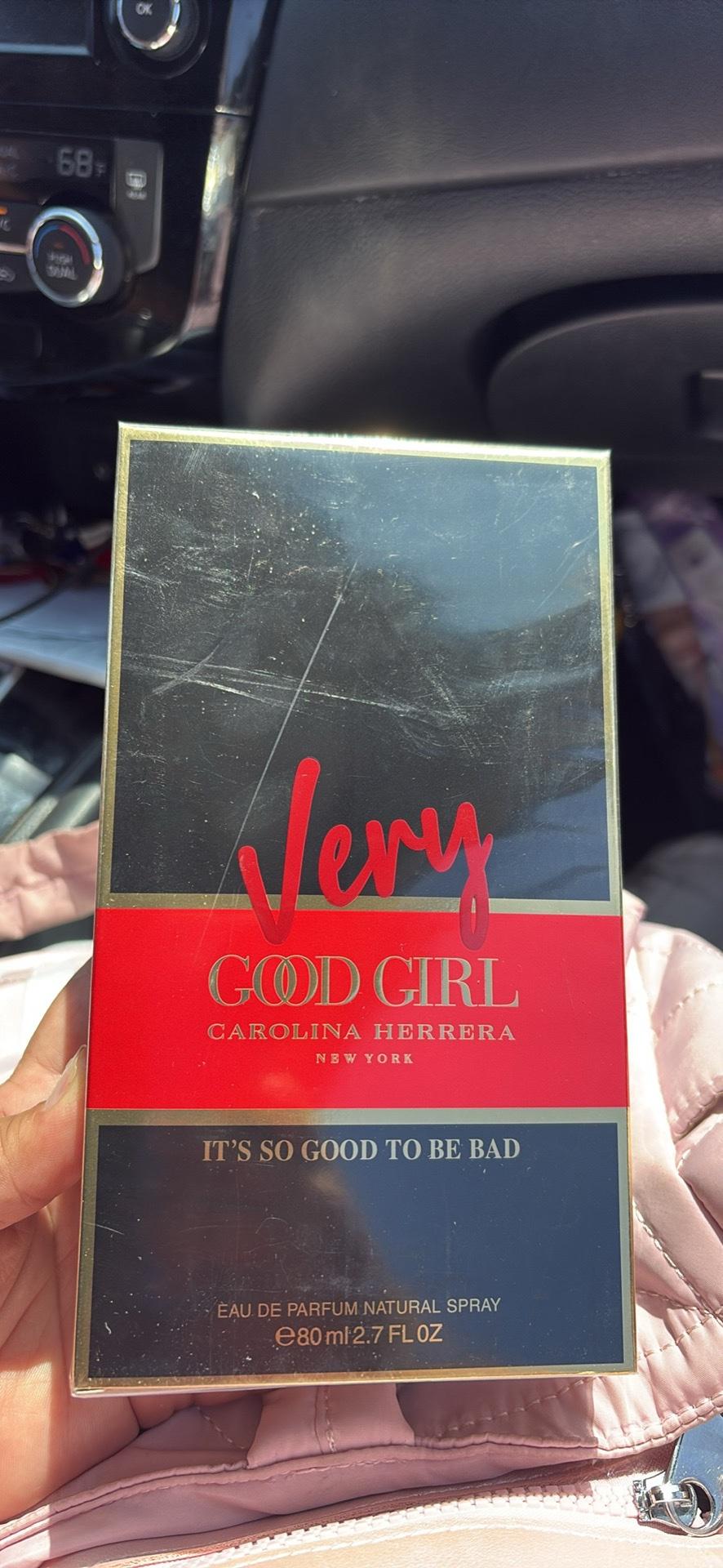 very good girl perfume - Los Angeles, California - FleaMarketBay