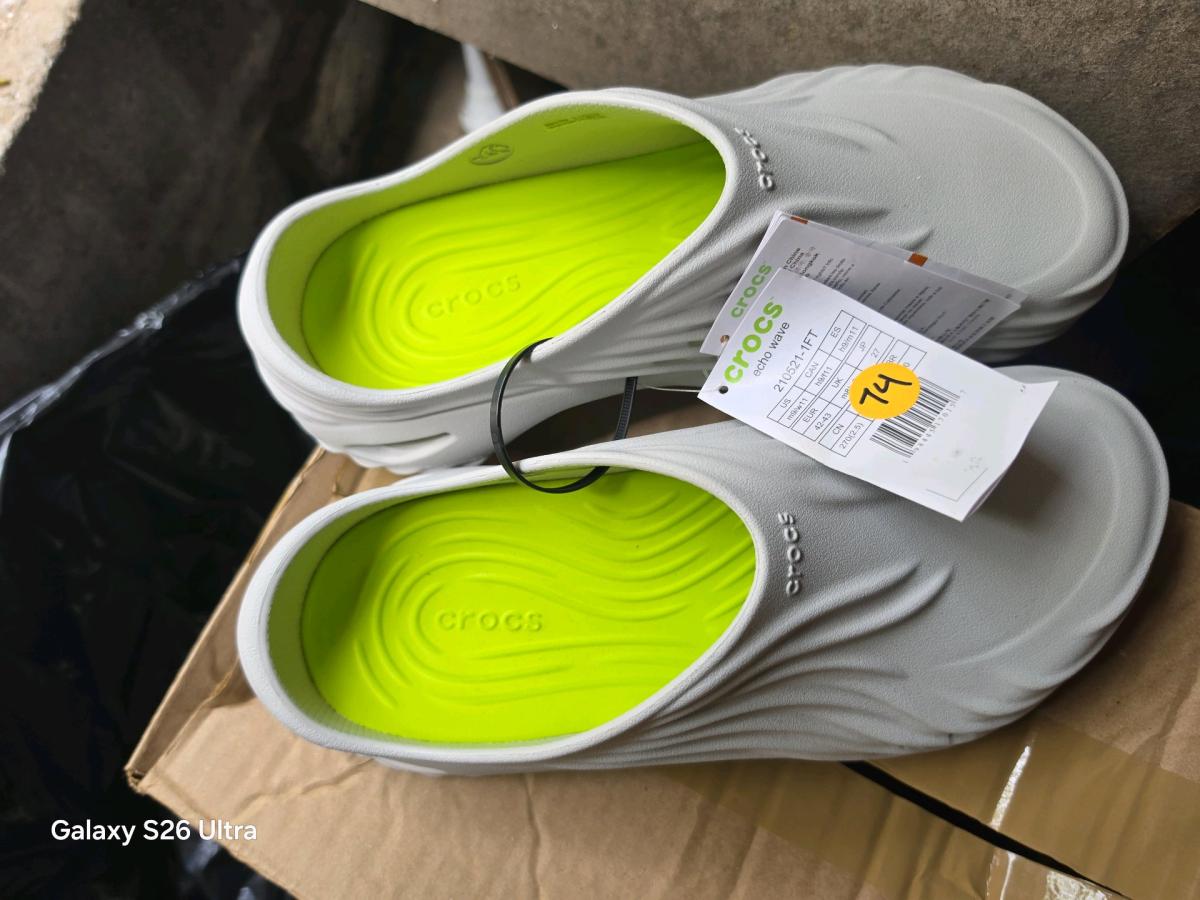 Crocs Echo Wave - Port Chester, New York - FleaMarketBay