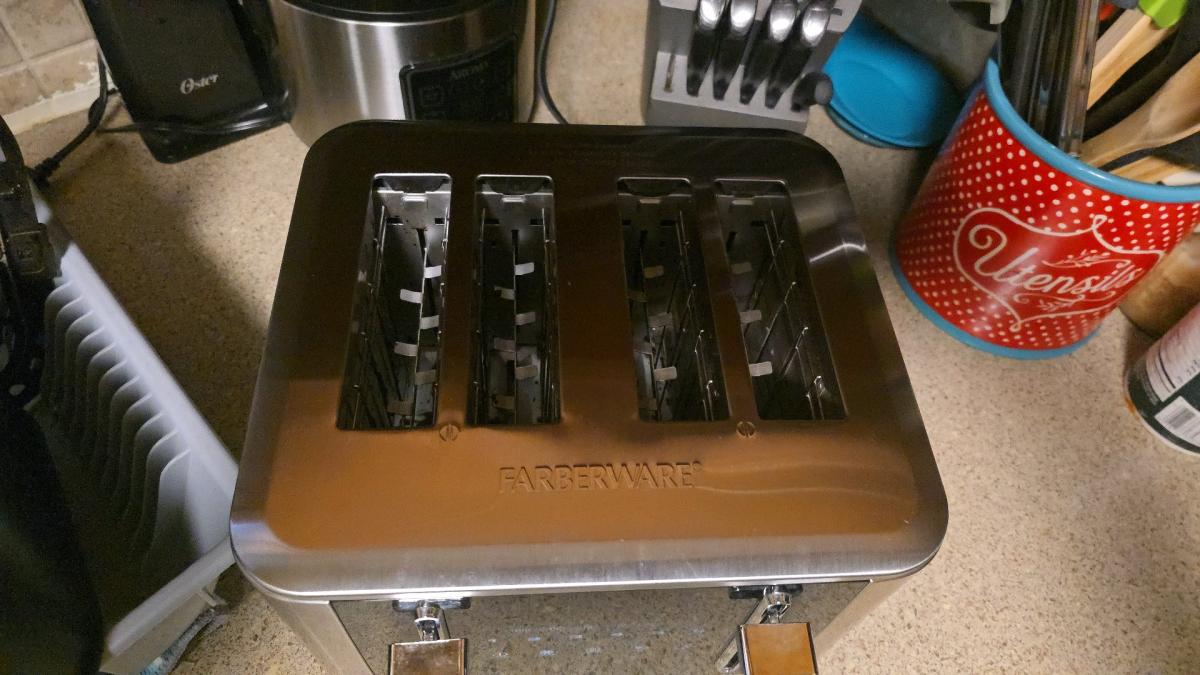 Farberware 4Slice Touchscreen Toaster  Stainless Steel - Sulphur, Oklahoma - FleaMarketBay