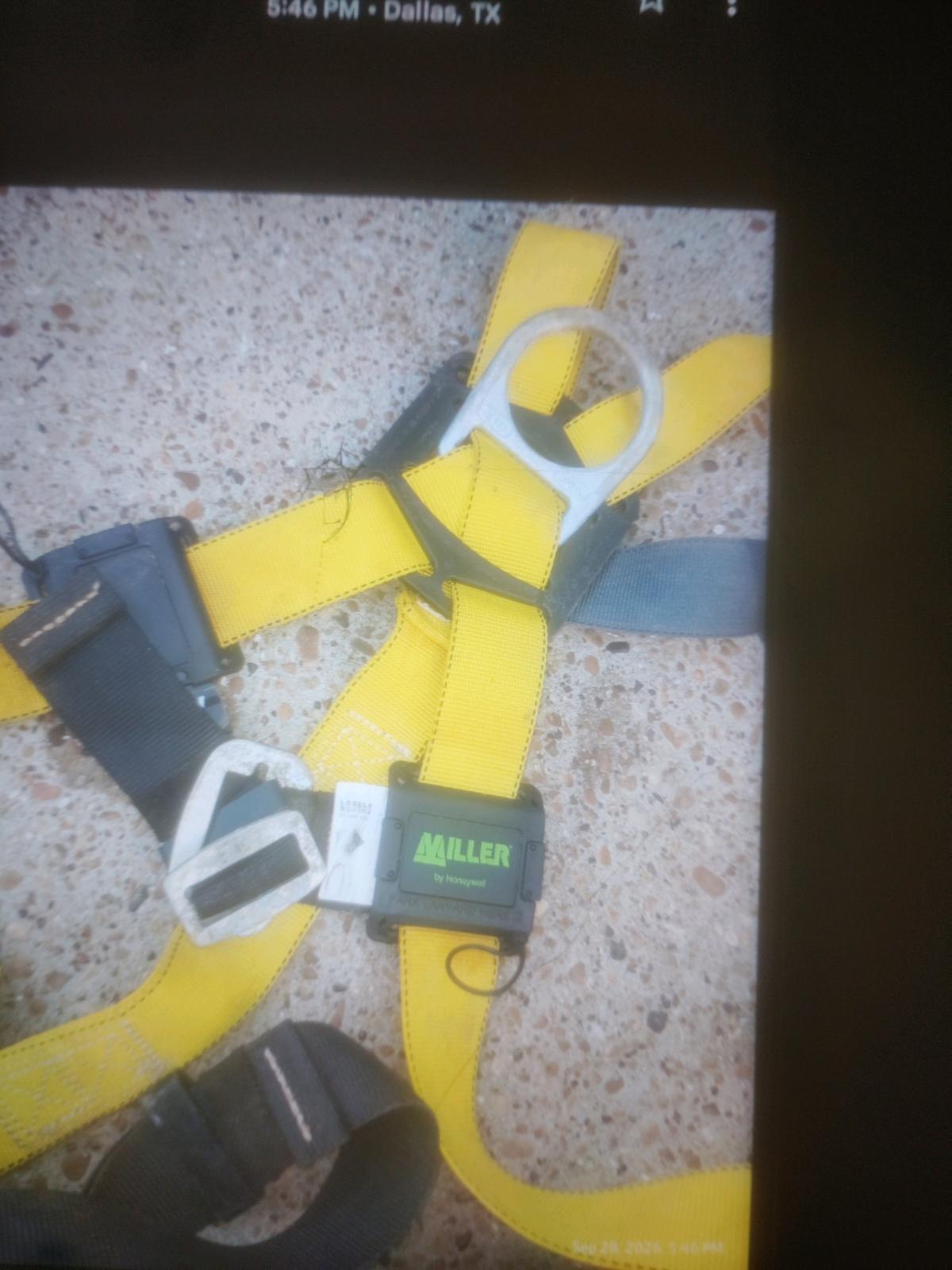 harnesses and climbing equipment - Dallas, Texas - FleaMarketBay