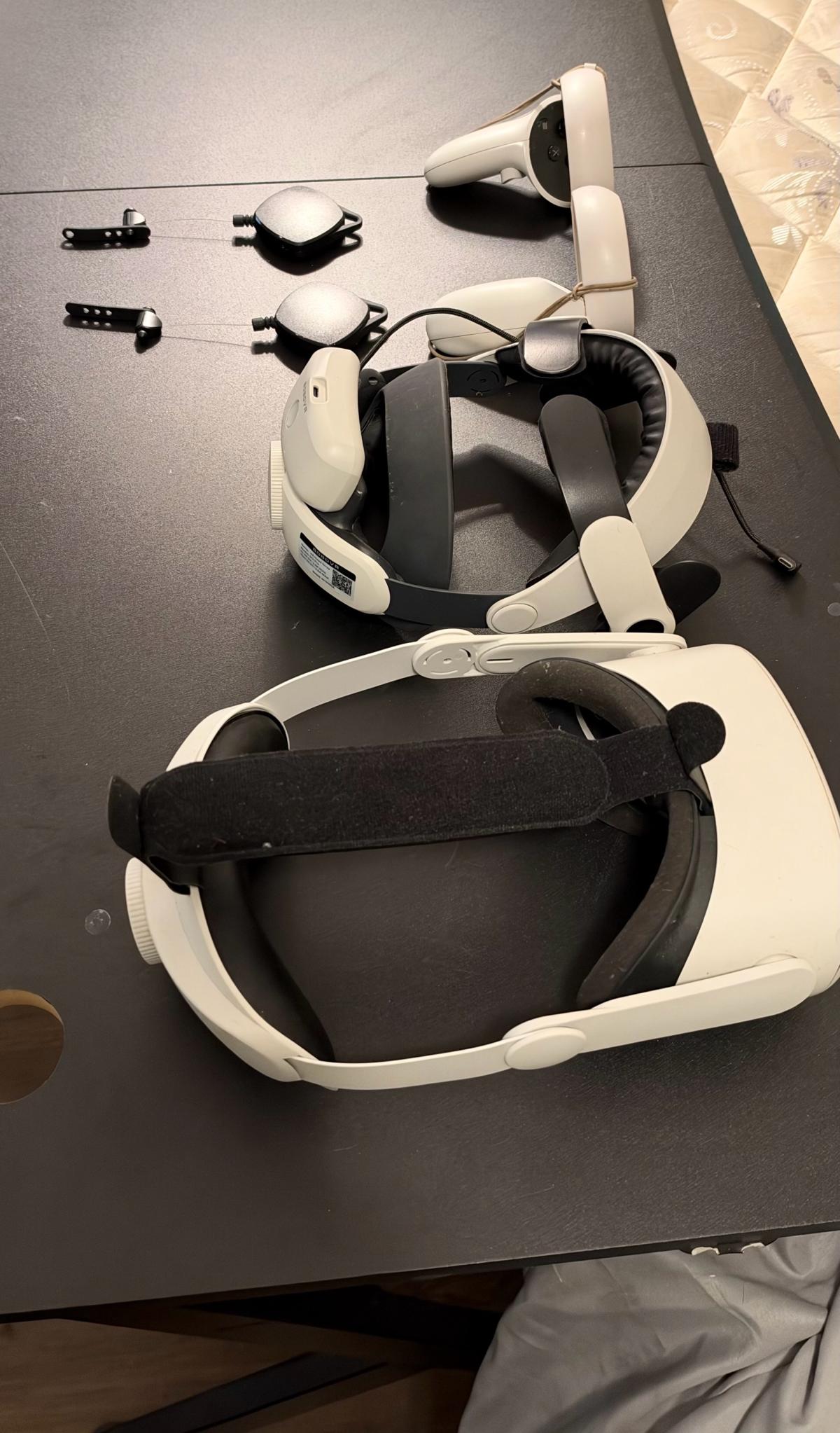 Vr headset package With bobo be headstrap - Alma, Arkansas - FleaMarketBay