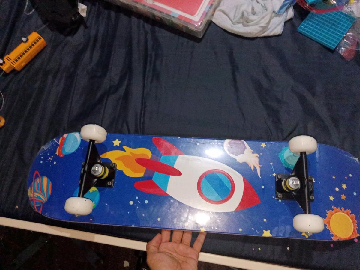 skateboard - San Antonio, Texas - FleaMarketBay