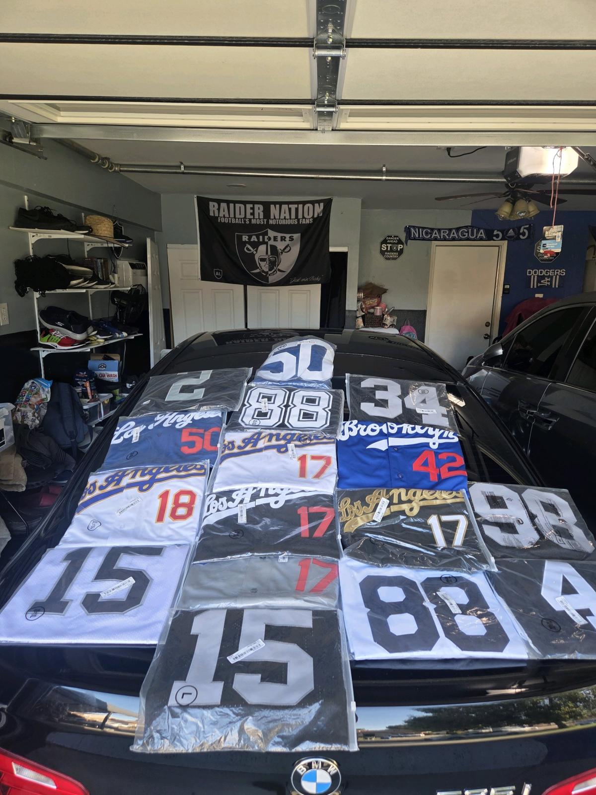 JERSEYS - Adelanto, California - FleaMarketBay