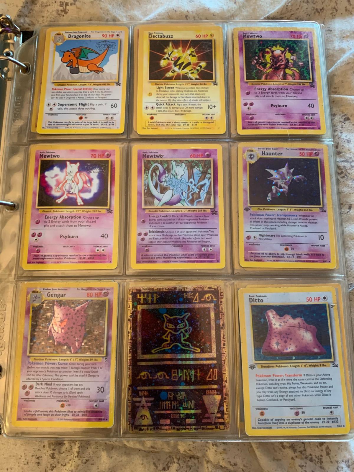 Pokmon cards binder - Los Angeles, California - FleaMarketBay