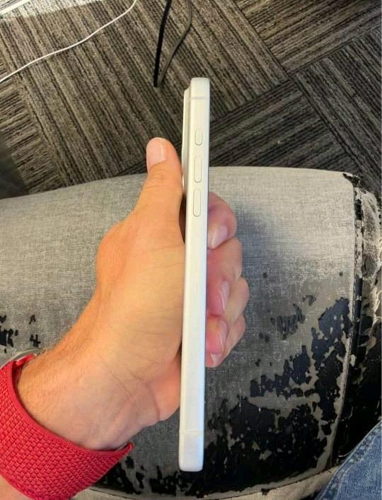 iPhone 17 Pro Max 512 GB Unlocked - Bethel, Delaware - FleaMarketBay