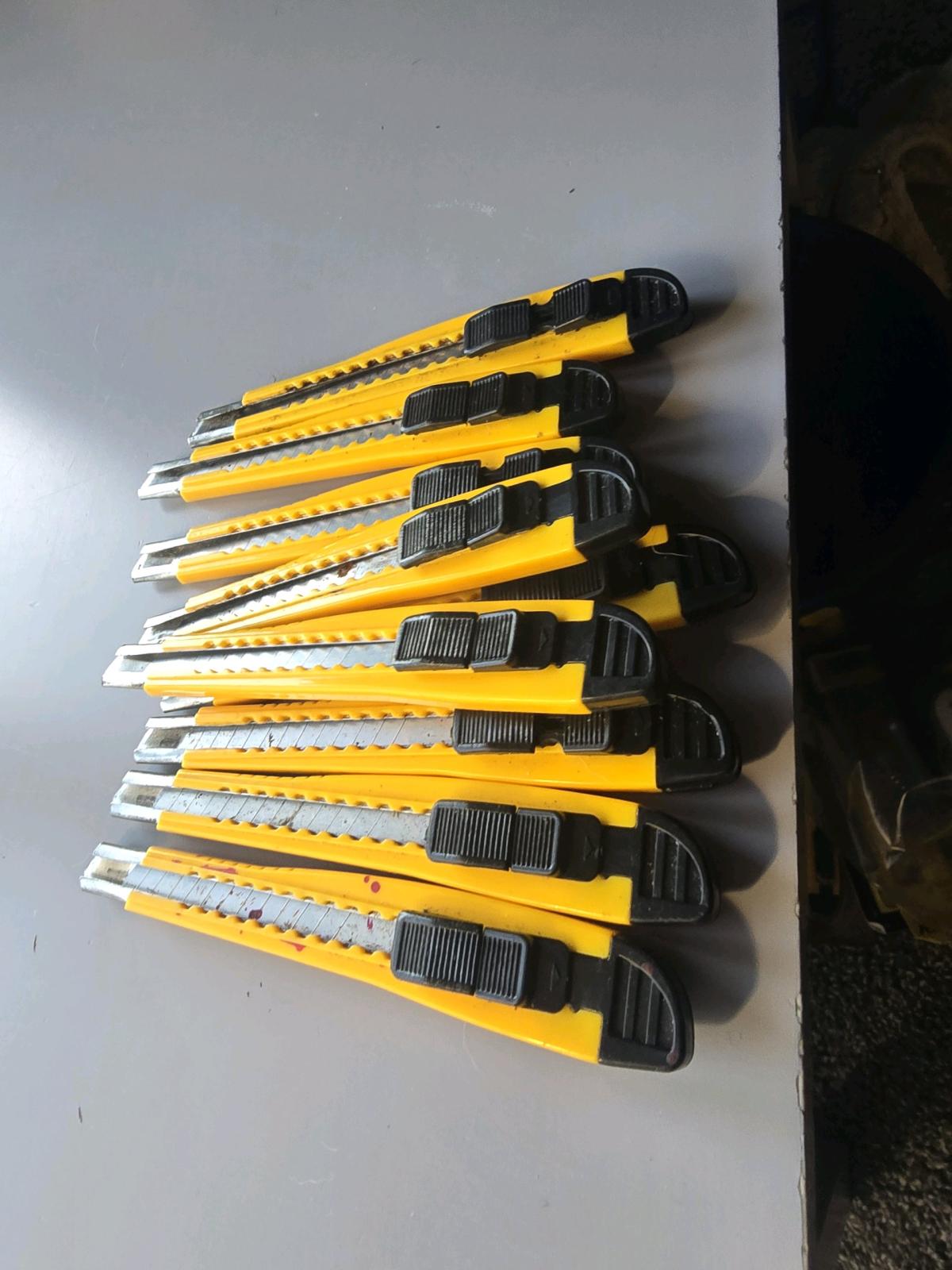 Hand Tools Lot  9x Screwdrivers Stanley Scrapers Box Cutters - Sulphur, Oklahoma - FleaMarketBay