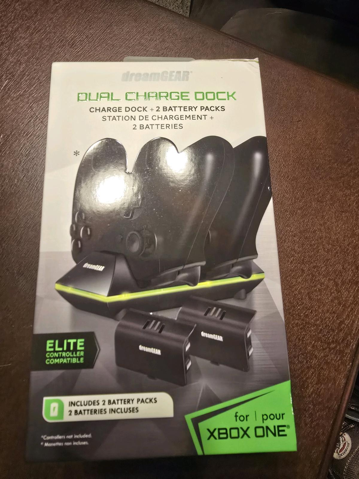 NEW dreamGEAR Dual Charge Dock  2 Battery Packs for Xbox One - Sulphur, Oklahoma - FleaMarketBay