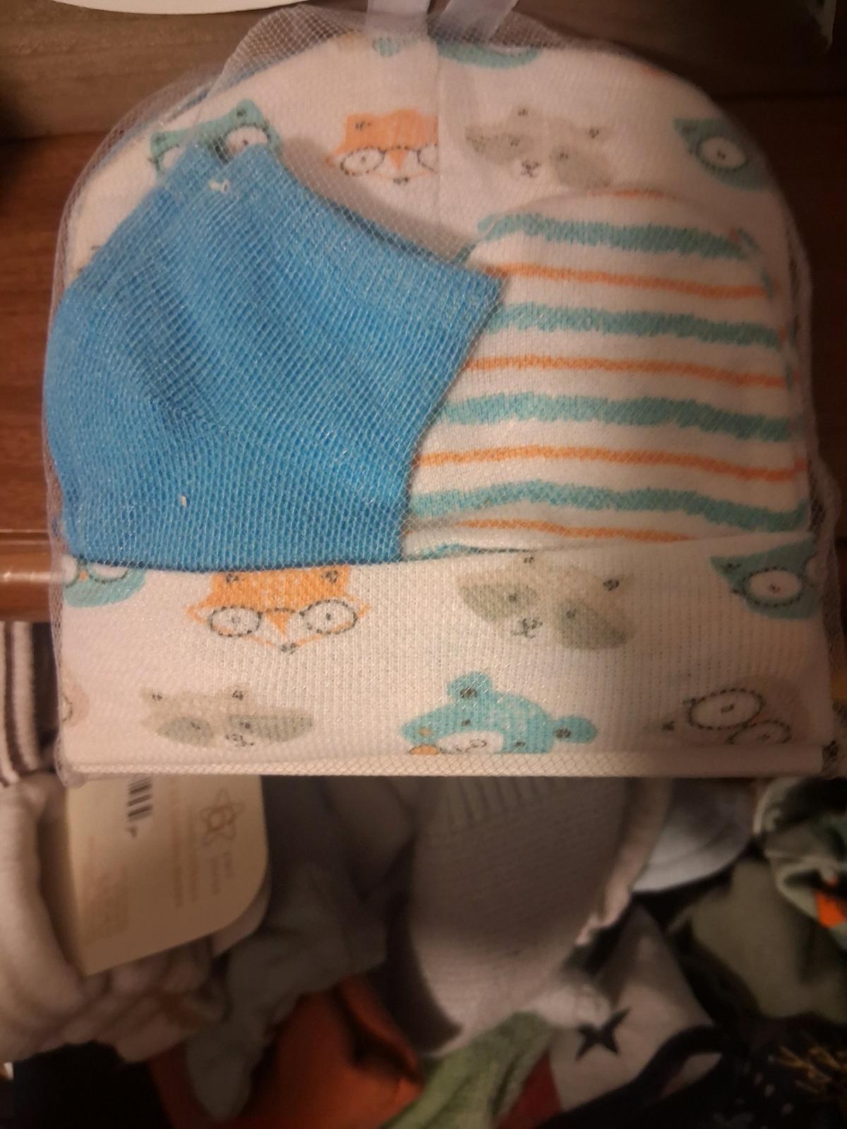 brand new in box newborn boy accessories plus carrier - East Chicago, Indiana - FleaMarketBay