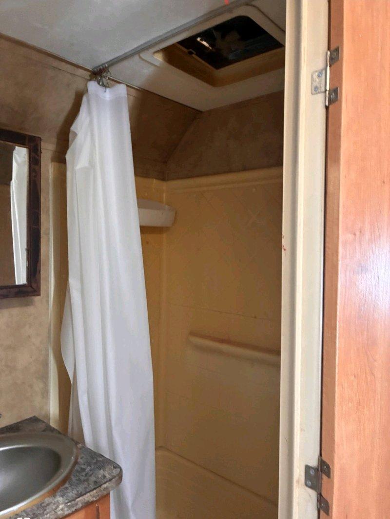 2008 rv with bill of sale only - San Antonio, Texas - FleaMarketBay