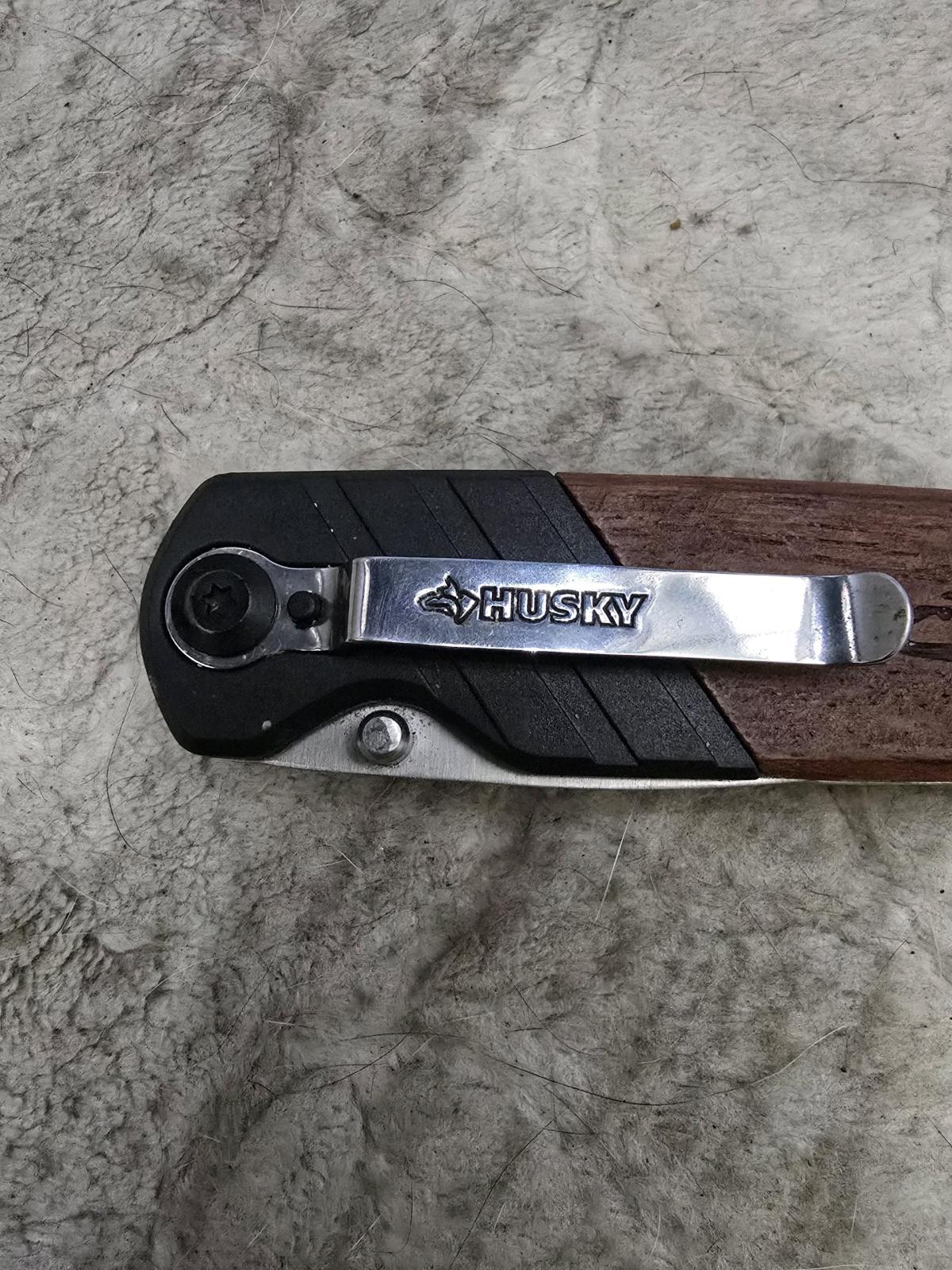 Husky knife navajas - Hayward, California - FleaMarketBay